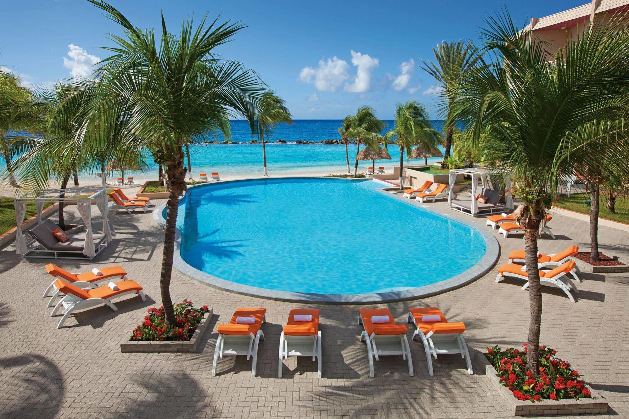 Sunscape Curacao Resort Spa & Casino Willemstad Bagian luar foto